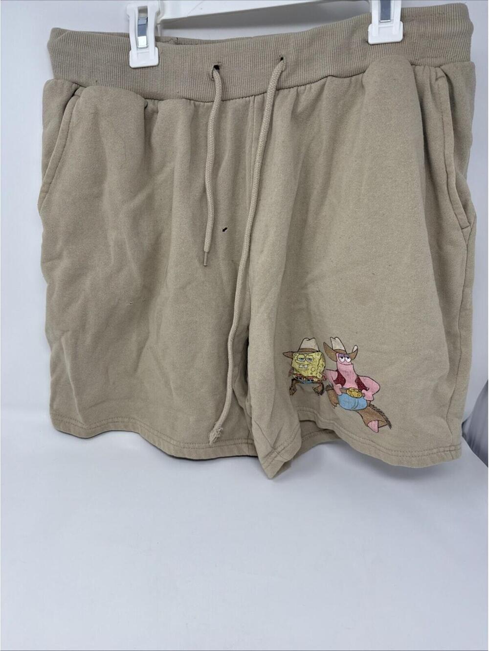 Nickelodeon SpongeBob Shorts Size Large